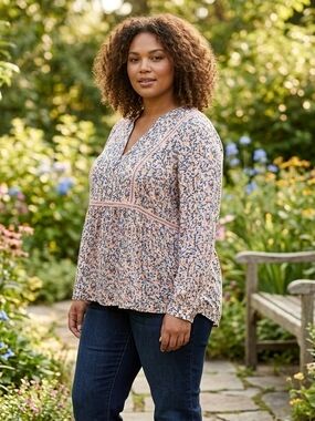 Mudd Pink and Blue Floral V-Neck Peasant Top